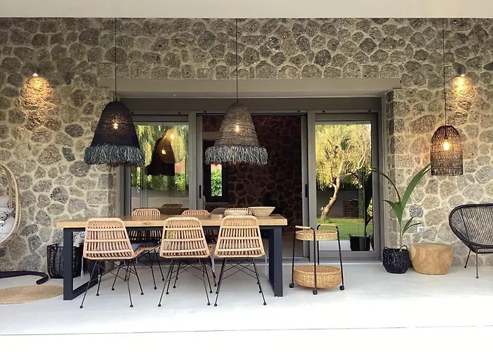 Tartaya Villa