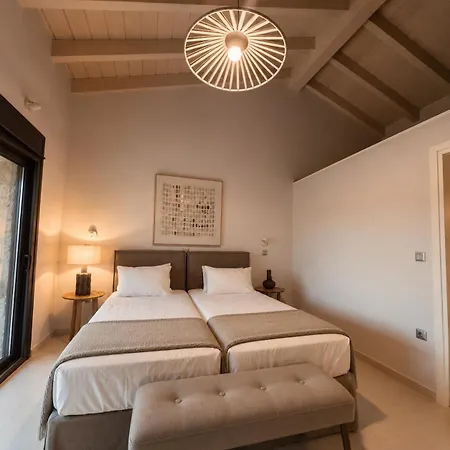 Tartaya Boutique With Private Pool In Corfu *