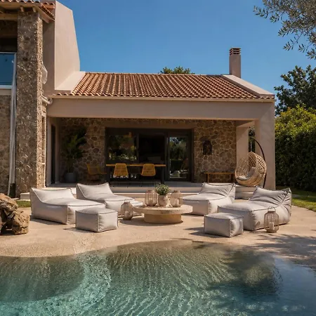 Tartaya Boutique With Private Pool In Corfu * Dassia (Corfu)