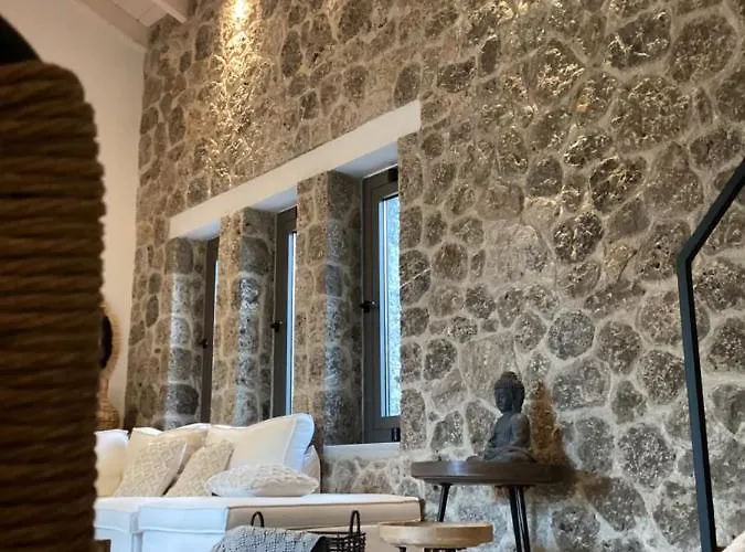 Tartaya Villa *