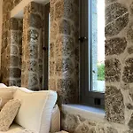Tartaya Villa