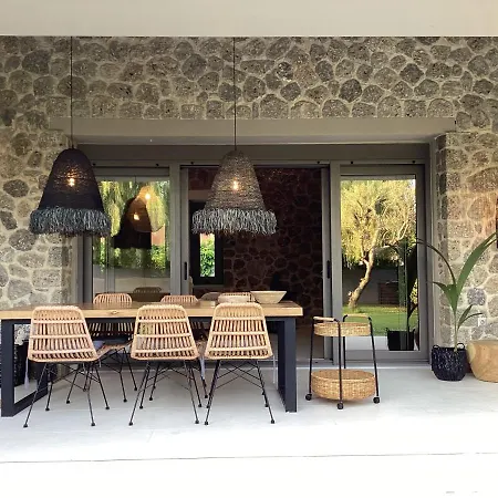 Tartaya Villa